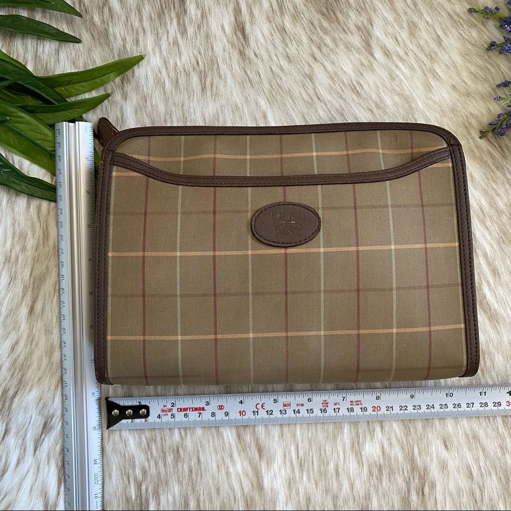 Burberry Vintage Clutch - Picture 12 of 12